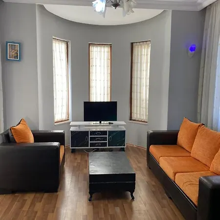 빌라 Huzur Villa , 4 Yatak Odali , 8 Kisilik , Muestakil Villa, Oezel Havuzlu *