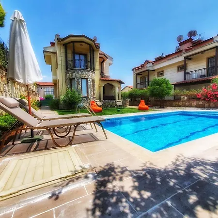 Huzur Villa , 4 Yatak Odali , 8 Kisilik , Muestakil Villa, Oezel Havuzlu 페티예